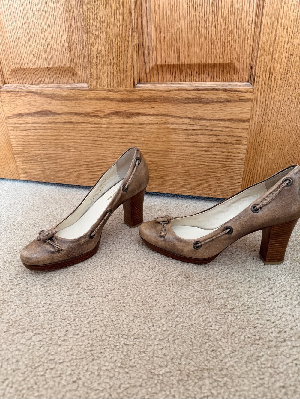 Cole Haan collection Brown Leather Block-Heel Pumps size 9